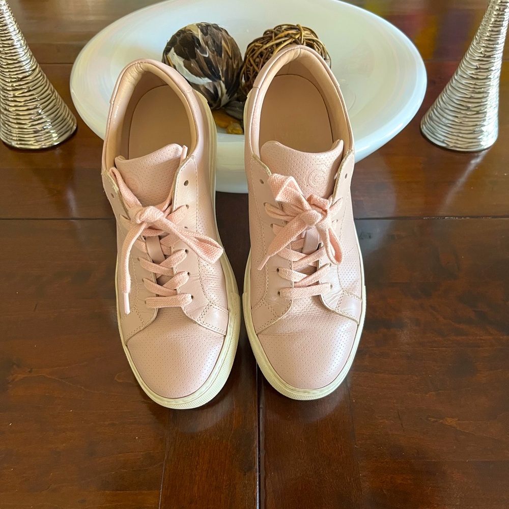 The Great premium leather perforated sneaker